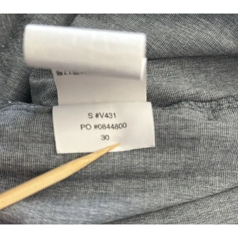 Vuori Pants Men's Size 30 Gray Slim Fit Performance lightweight